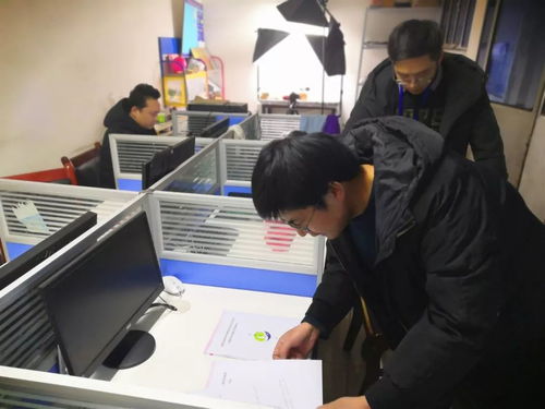 臨夏市電子商務(wù)公共服務(wù)中心服務(wù)企業(yè) 助力企業(yè)電商轉(zhuǎn)型升級
